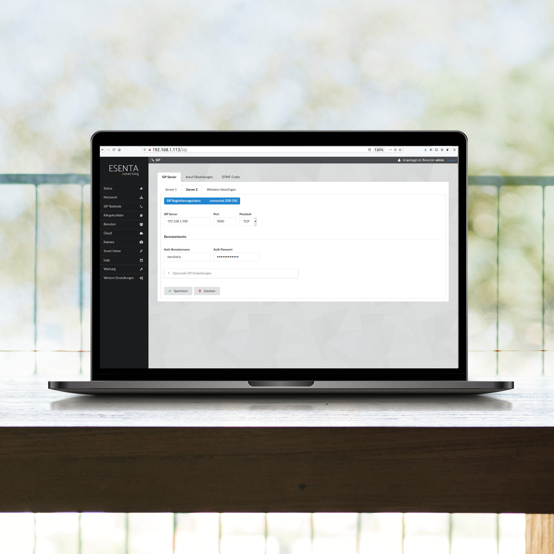 ESENTA Webinterface auf dem Laptop